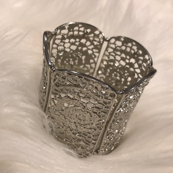 Tasha Wide Silver Stretch Bracelet - Picture 4 of 4